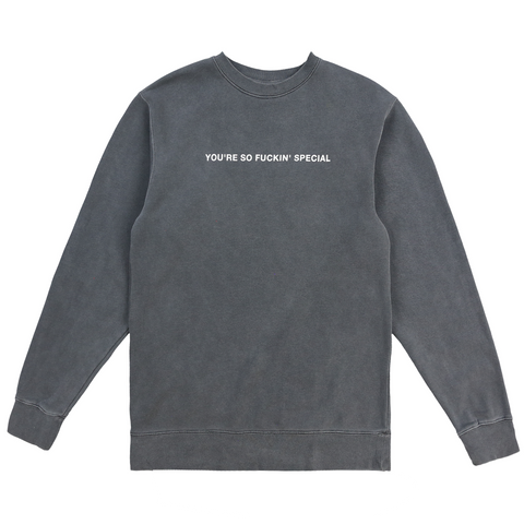 I'M A CREEP PULLOVER CREW