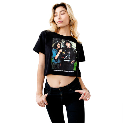 VERONICA & JD CROP TEE